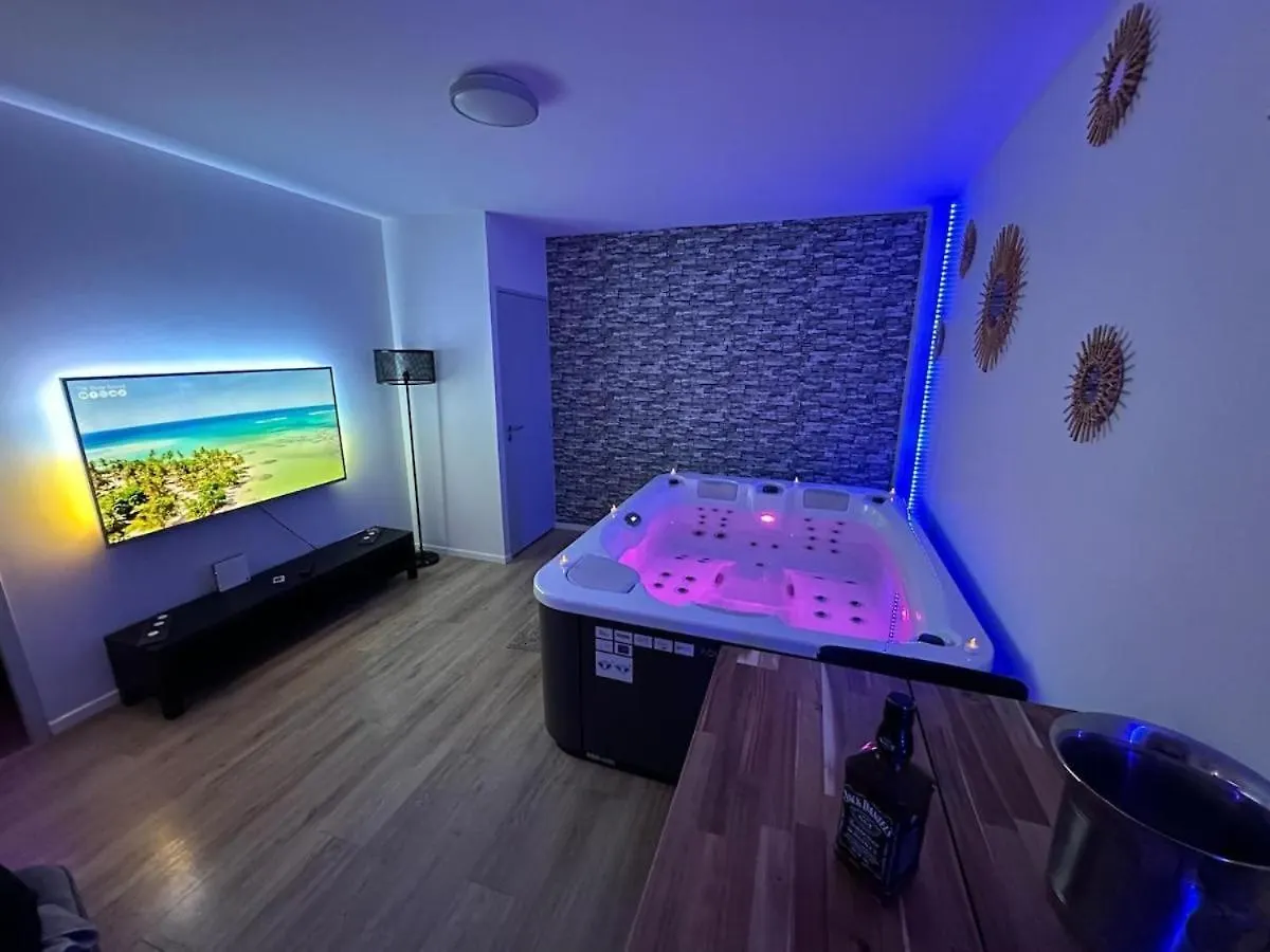 Priv'8Spa Love Room Jacuzzi & Terrasse - Amour, Detente Et Intimite Tuluza